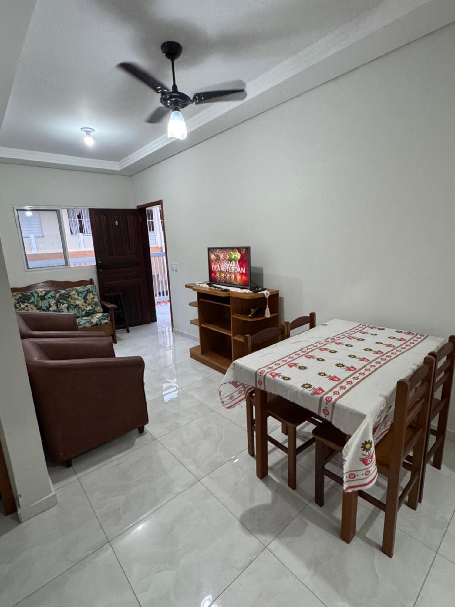 Apartamento Maranduba
